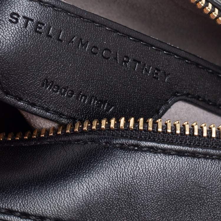 Pre Owned Stella McCartney Black Quilted Faux Leather Stella Star Crossbody Bag
