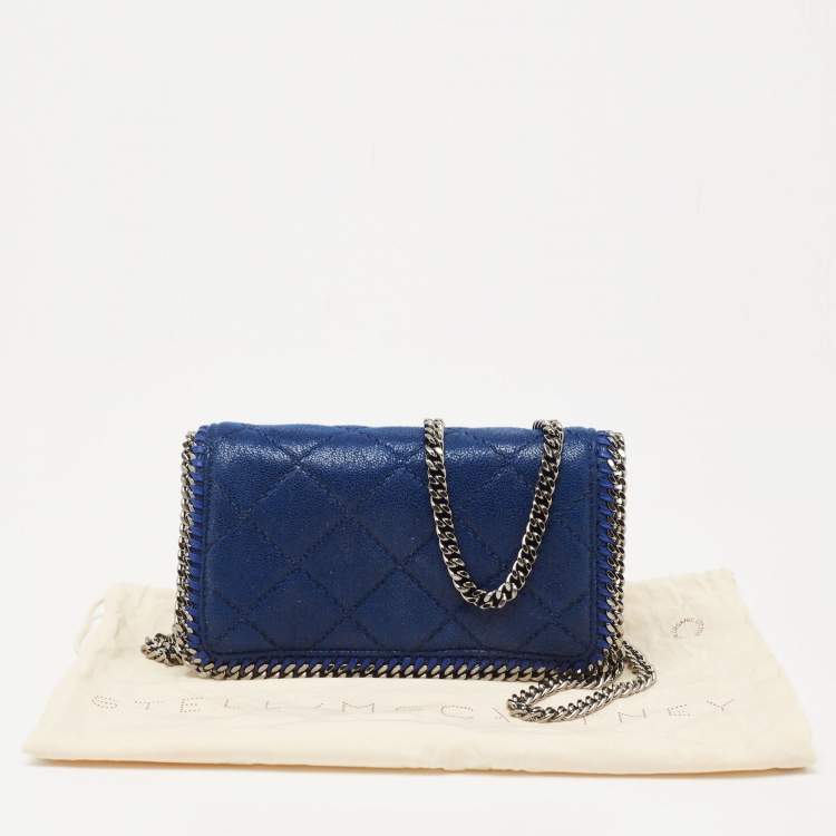 مملوكة مسبقًا Stella McCartney Blue Quilted Faux Suede Falabella Flap Shoulder Bag