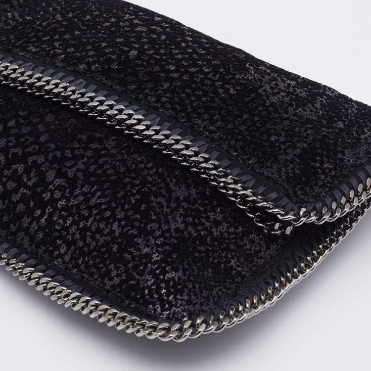مملوكة مسبقًا Stella Mccartney Black Falabella Sequin Fold-Over Clutch