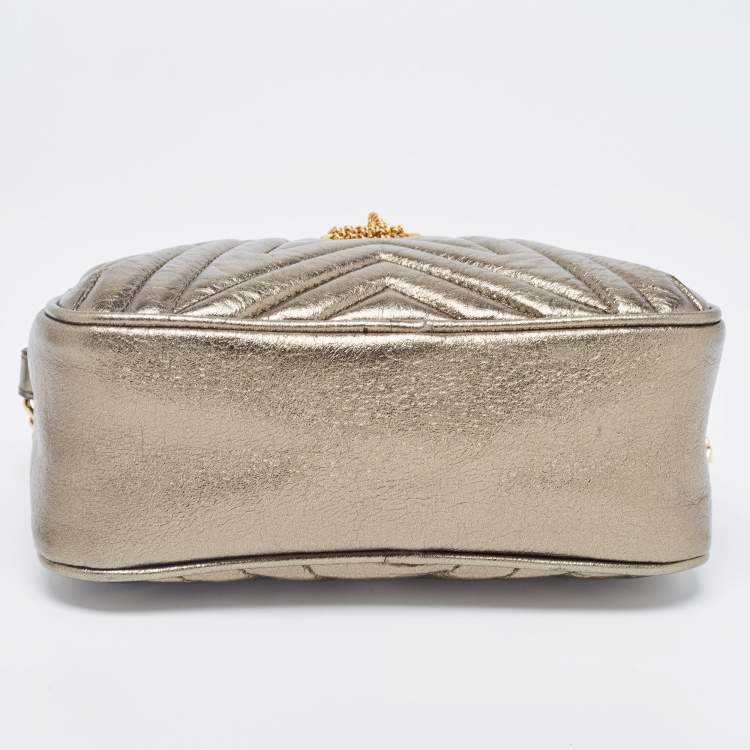 مملوكة مسبقًا Stella McCartney Metallic Green Faux Leather Stella Star Crossbody Bag
