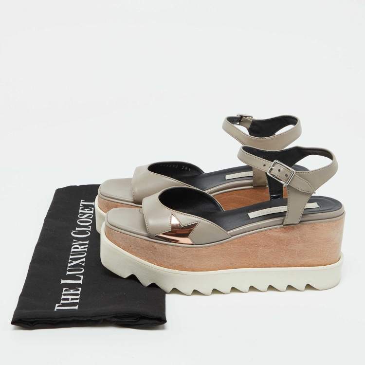 مملوكة مسبقًا Stella McCartney Grey Faux Leather Indium Elyse Star Ankle Strap Sandals Size 36.5