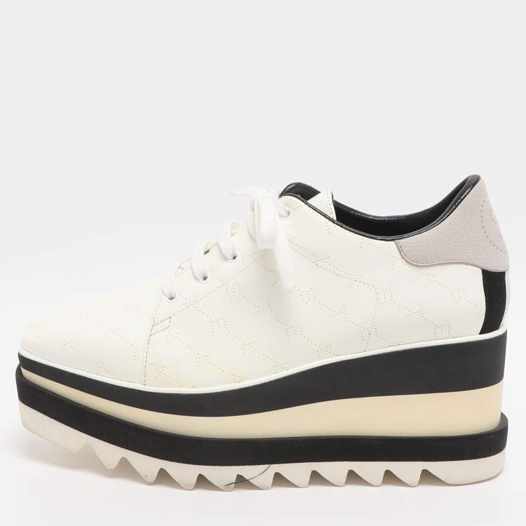 مملوكة مسبقًا Stella McCartney Elyse Size 36.5 White Perforated Faux Leather Derby