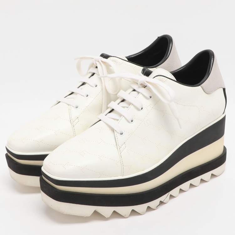 مملوكة مسبقًا Stella McCartney Elyse Size 36.5 White Perforated Faux Leather Derby