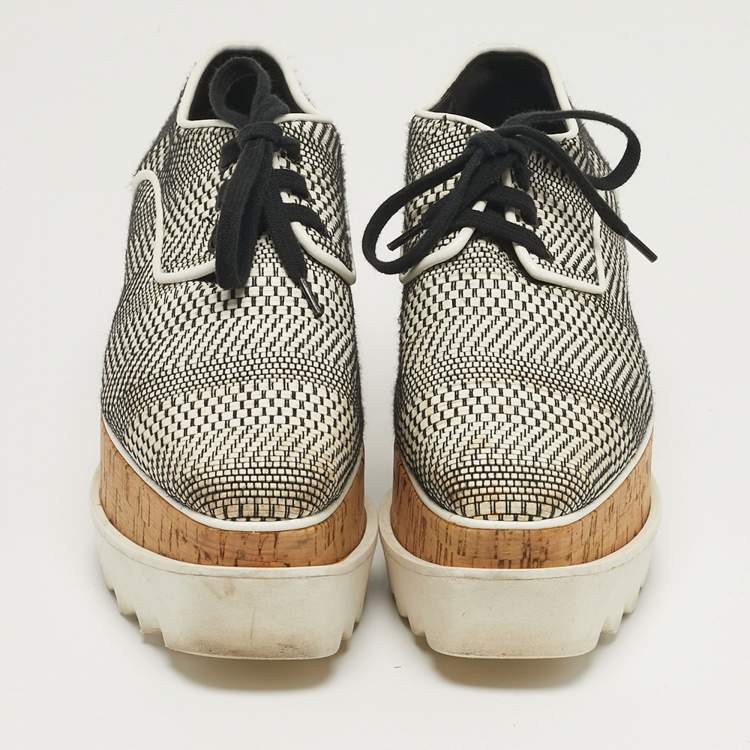 Pre Owned Stella McCartney Elyse Star Size 35 White/Black Faux Leather and Mesh Wedge Sneakers