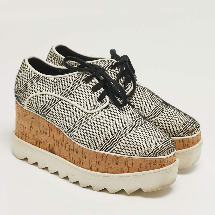 Pre Owned Stella McCartney Elyse Star Size 35 White/Black Faux Leather and Mesh Wedge Sneakers