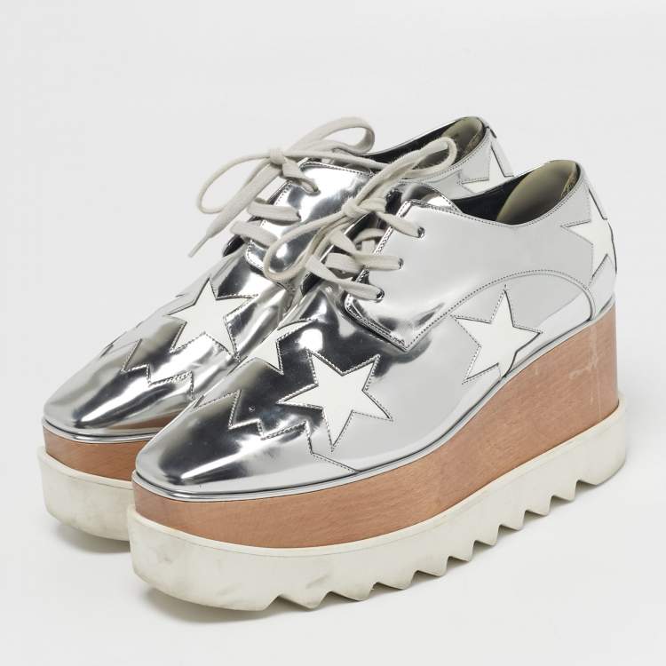 مملوكة مسبقًا Stella McCartney Elyse Size 38 Silver Faux Leather Wedge Sneakers
