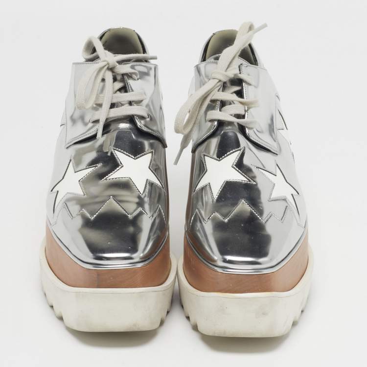 مملوكة مسبقًا Stella McCartney Elyse Size 38 Silver Faux Leather Wedge Sneakers