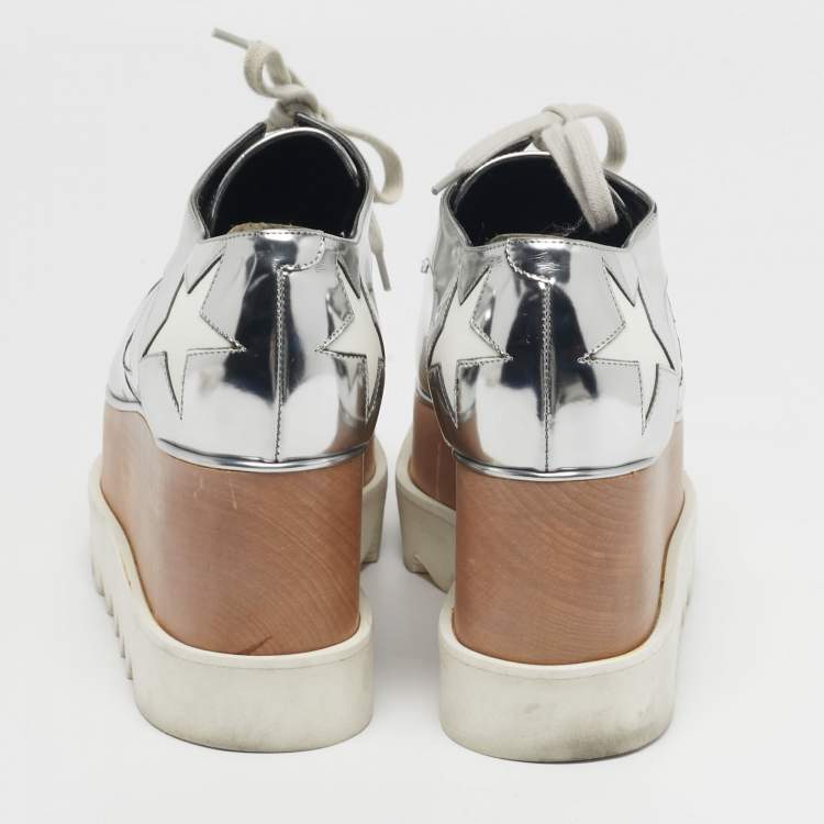 مملوكة مسبقًا Stella McCartney Elyse Size 38 Silver Faux Leather Wedge Sneakers