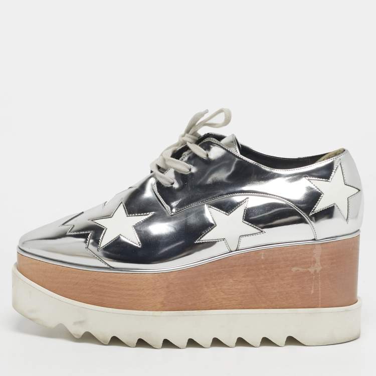 مملوكة مسبقًا Stella McCartney Elyse Size 38 Silver Faux Leather Wedge Sneakers