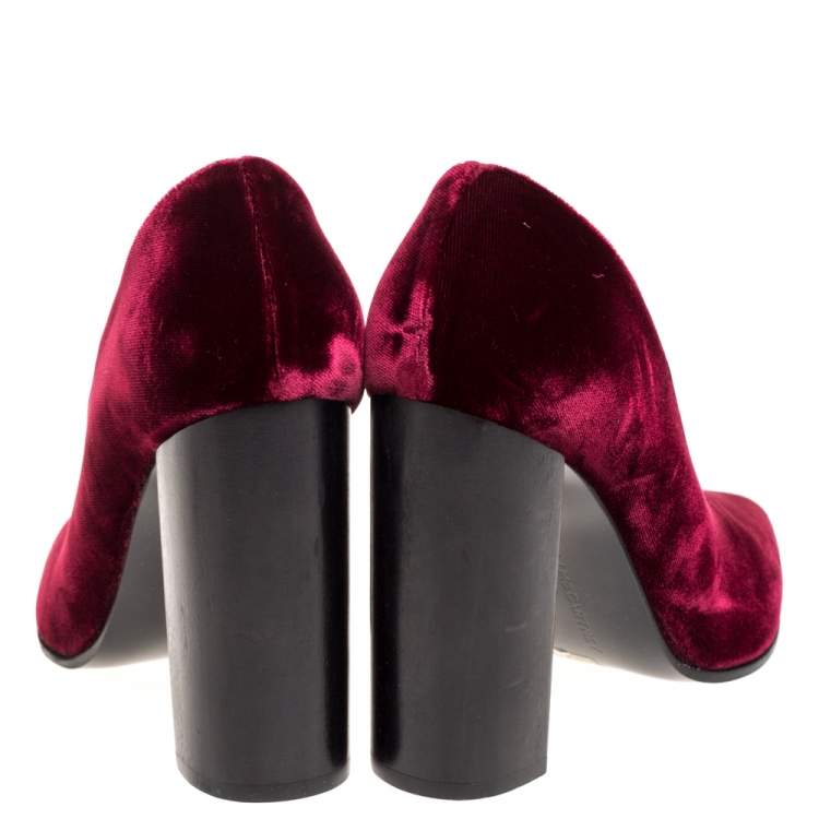 Pre Owned Stella McCartney Maroon Velvet V Neck Pointed Toe Pumps Size 37