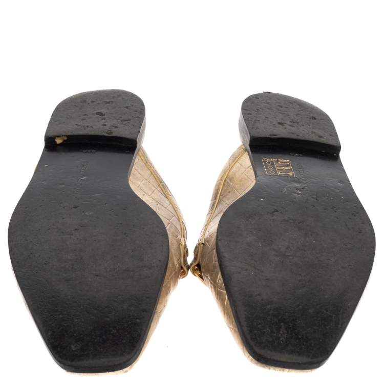 Pre Owned Stella McCartney Gold Faux Croc Embossed Leather Flat  Mules Size 38.5