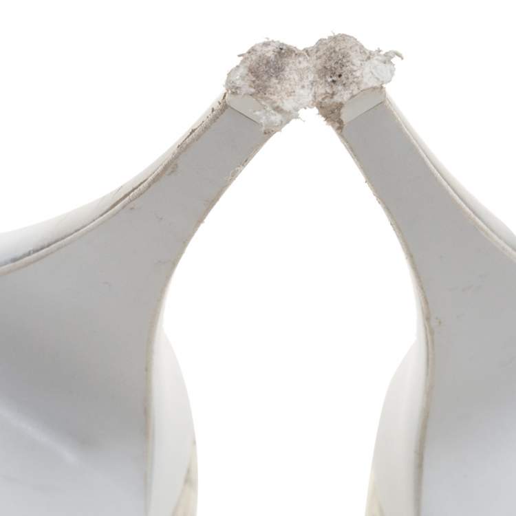 Pre Owned Stella McCartney White Faux Leather And PVC Pointed Toe Pumps Size 40