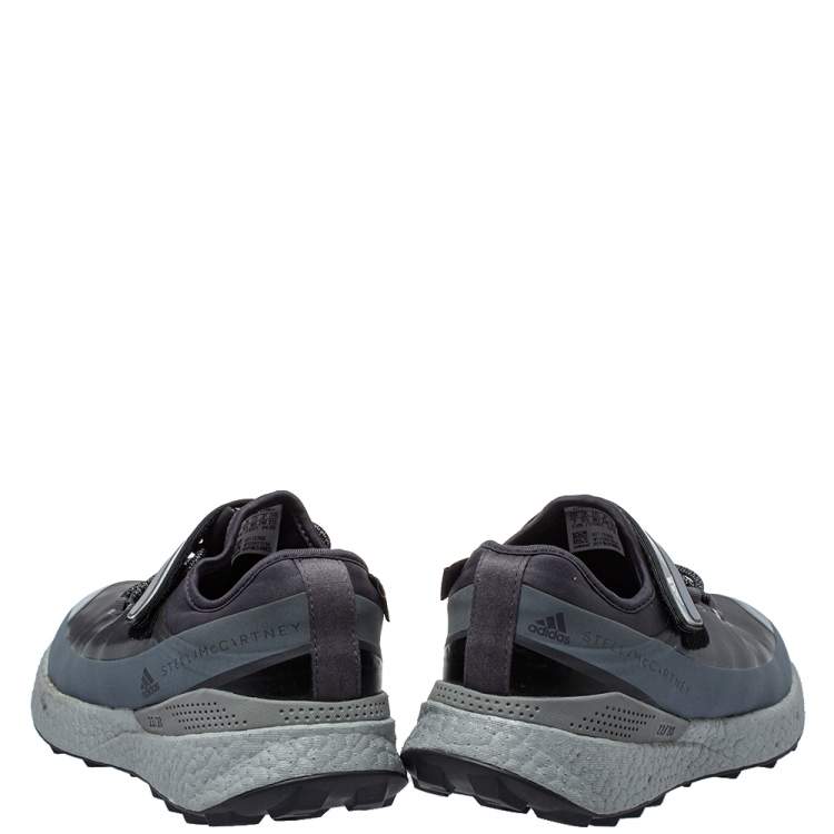 مملوكة مسبقًا Adidas By Stella McCartney Fabric And Faux Leather Outdoor Boost RAIN.RDY Sneakers Size 38.5