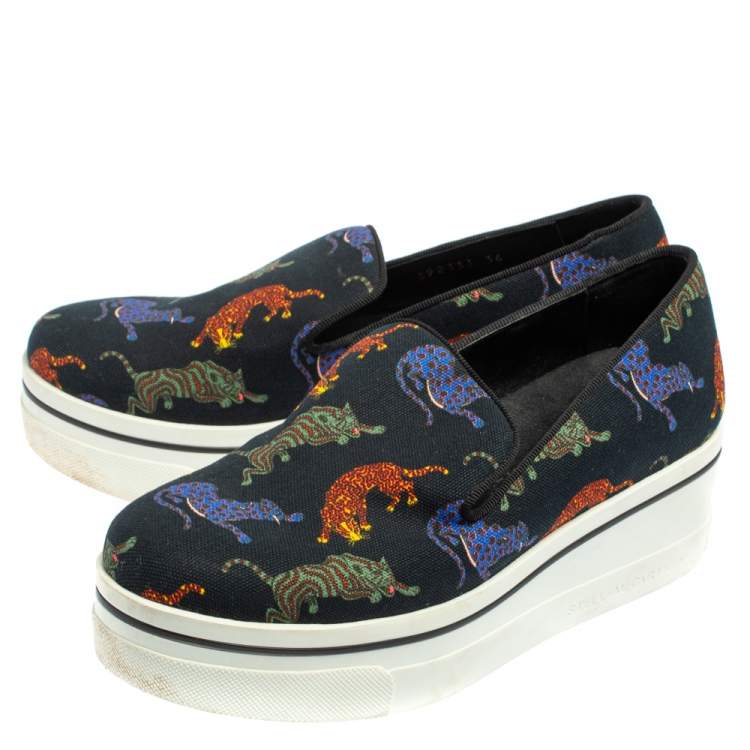 مملوكة مسبقًا Stella McCartney Black Animal Printed Canvas Slip On Sneakers Size 36
