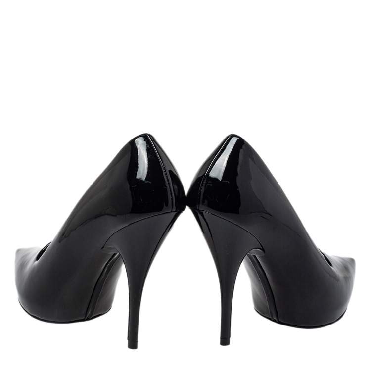 Pre Owned Stella McCartney Black Faux Patent Leather V Neck Pointed Toe Pumps Size 35.5