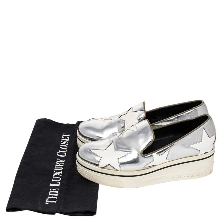 مملوكة مسبقًا Stella McCartney Metallic Silver Faux Leather Binx Star Platform Slip On Sneakers Size 41