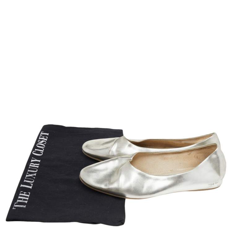 Pre Owned Stella McCartney Silver Faux Leather Ballet Flats Size 36