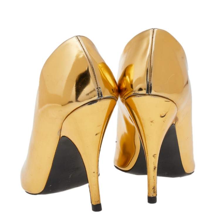 Pre Owned Stella McCartney Metallic Gold Faux Patent Leather V Neck Pointed Toe Pumps Size 36