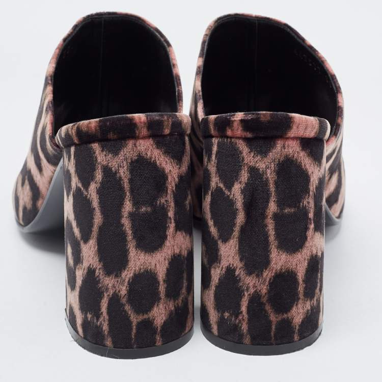 Pre Owned Stella McCartney Brown Leopard Printed Velvet Sabot Mules Size 38