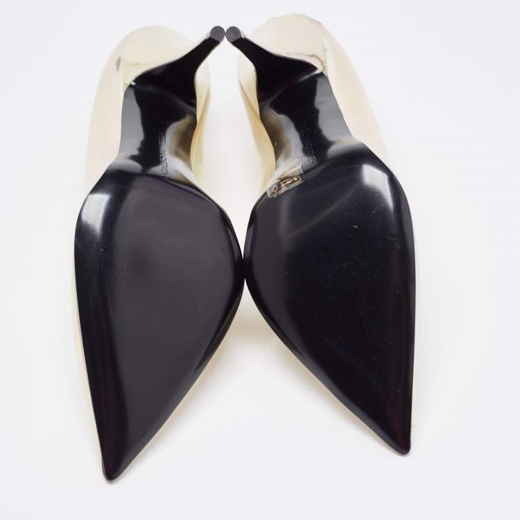 Pre Owned Stella McCartney Iridescent Faux Patent Leather V Neck Pointed Toe Pumps Size 40.5