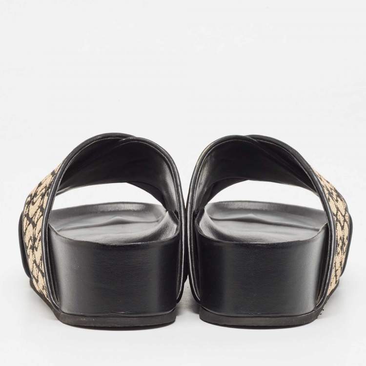 Pre Owned Stella McCartney Beige/Black Monogram Straw Slide Sandals Size 38