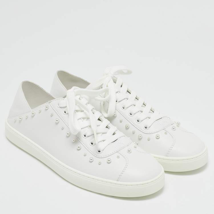 Pre Owned Stuart Weitzman White Leather Pearlstud Convertible Sneakers Size 39.5