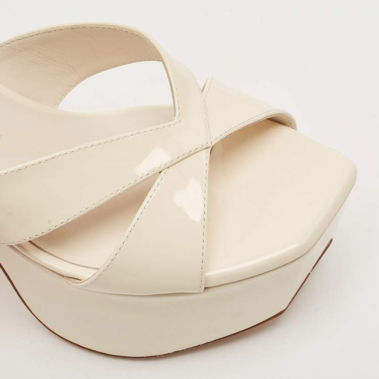 Pre Owned Stuart Weitzman Cream Patent Leather Miami Platform Sandals Size 37.5