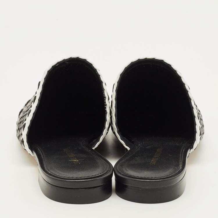 Pre Owned Stuart Weitzman Indiana Size 37.5 Black/White Woven Leather Mules
