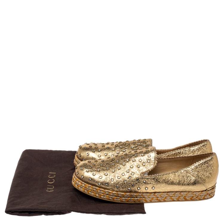 Pre Owned Stuart Weitzman Metallic Gold Leather Crystal Embellished Espadrille Flat Size 37