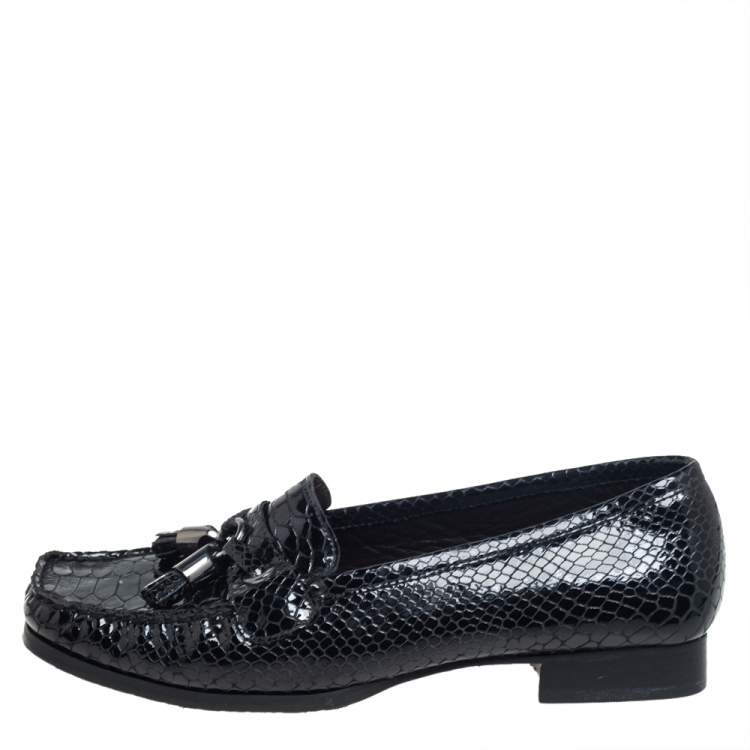 Pre Owned Stuart Weitzman Black Python Embossed Leather Tassel Loafers Size 37