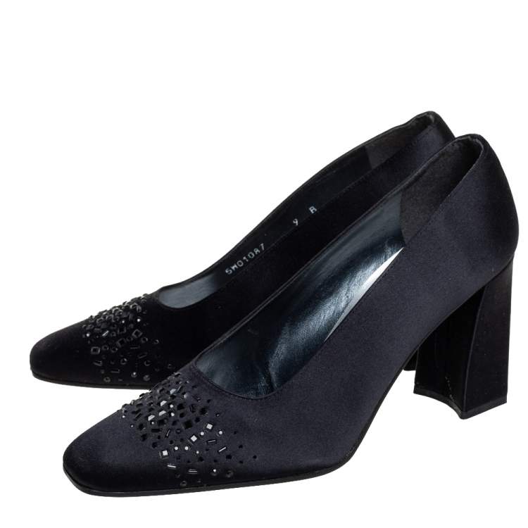 Pre Owned Stuart Weitzman Black Satin Embellished Pumps Size 39.5