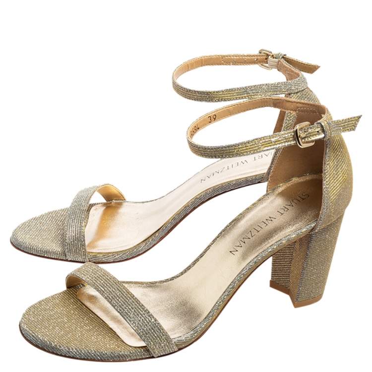 مملوكة مسبقًا Stuart Weitzman Grey/Silver Fabric Nudist  Ankle Strap Open Toe Sandals Size 39
