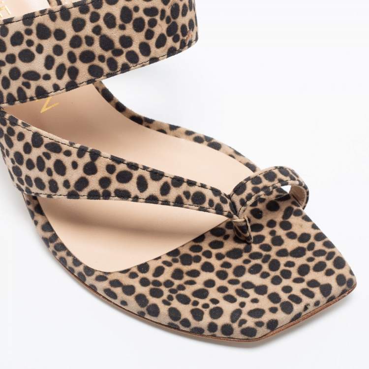 Pre Owned Stuart Weitzman Brown/Beige Suede Leopard Print Mule Slides Size 38