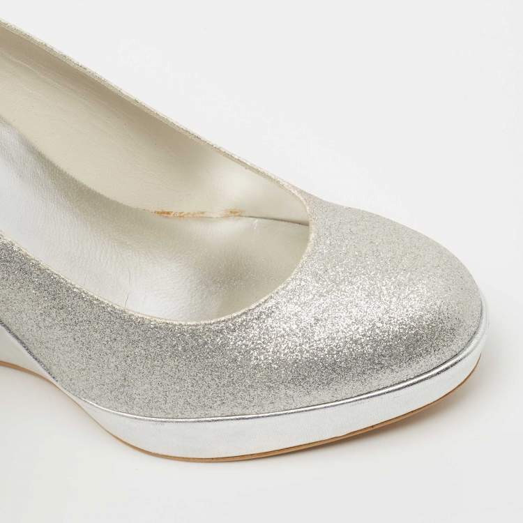 Pre Owned Stuart Weitzman Silver Leather and Glitter Wedge Pumps Size 39 