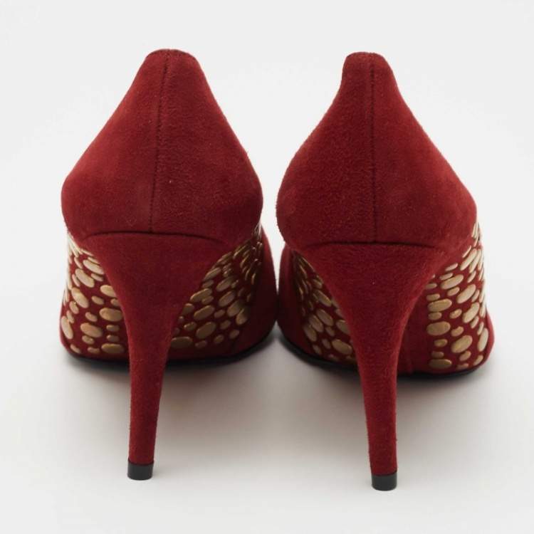 Pre Owned Stuart Weitzman Red Suede Studded Pumps Size 39.5