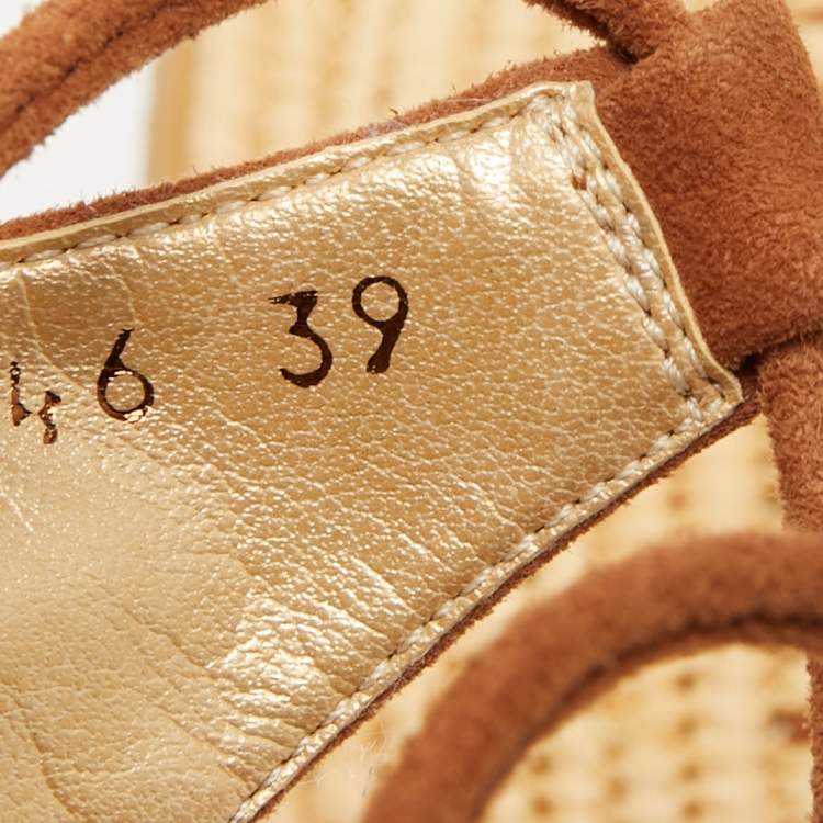 Pre Owned Stuart Weitzman Brown Suede Romanesque Ankle Tie Sandals Size 39