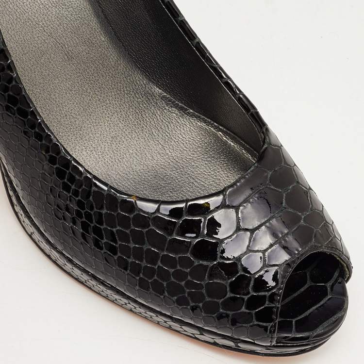 Pre Owned Stuart Weitzman Black Python Embossed Leather Peep Toe Pumps Size 36.5