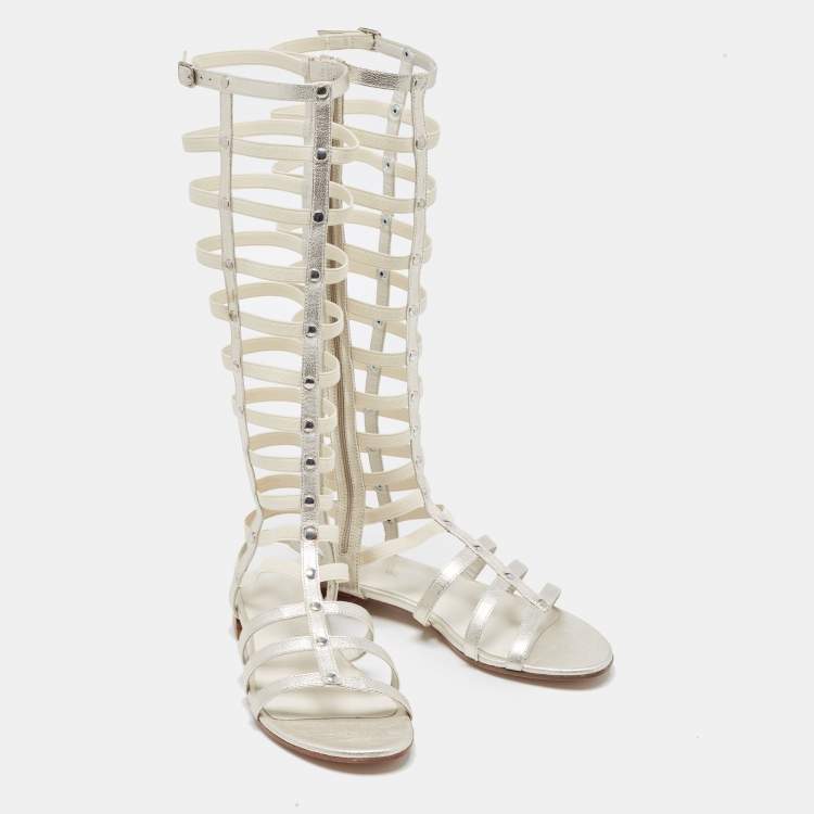 Pre Owned Stuart Weitzman Silver Leather And Elastic Gladiator Flat Sandals Size 36