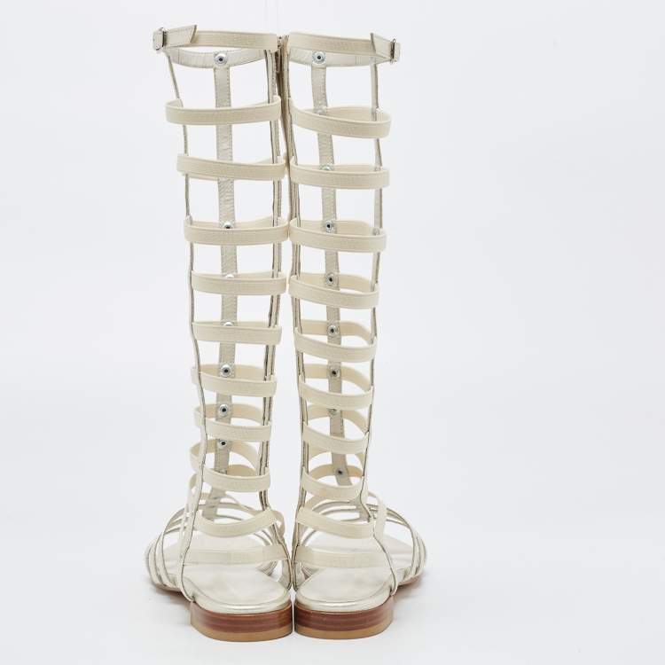 Pre Owned Stuart Weitzman Silver Leather And Elastic Gladiator Flat Sandals Size 36
