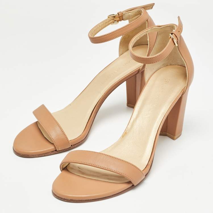 サンダル・ミュール STUART WEITZMAN Women Sandals SK785HAZEL Brown Amazon.com | Stuart Weitzman Women's Tia Block Sandals 75mm
