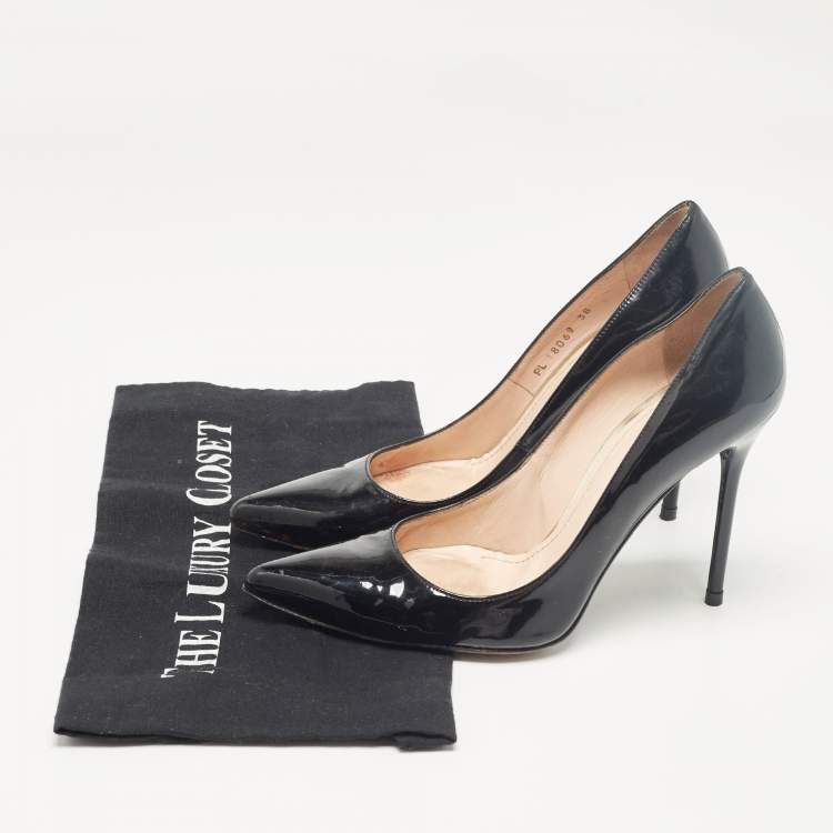 Pre Owned Stuart Weitzman Black Patent Leather Pointed Toe Pumps Size 38