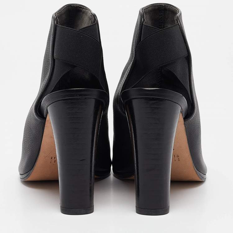 Pre Owned Stuart Weitzman Black Leather Cutout Elastic Booties Size 39
