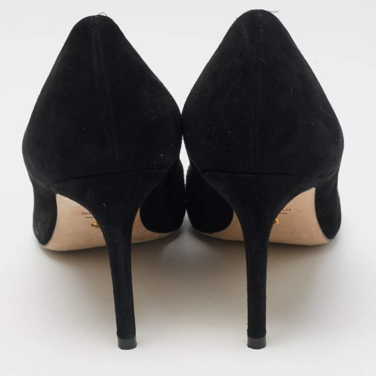 مملوكة مسبقًا Stuart Weitzman Black Suede Pointed Toe Pumps Size 41