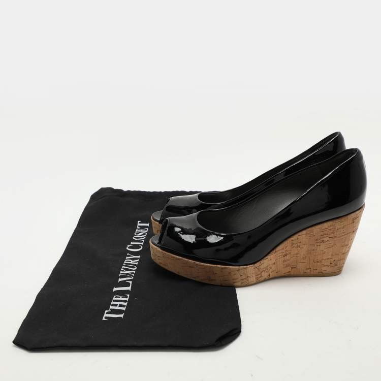 Pre Owned Stuart Weitzman Black Patent Leather Cork Wedge Pumps Size 40