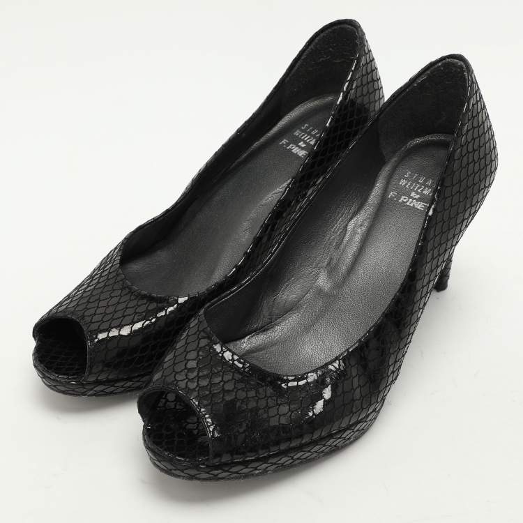 Pre Owned Stuart Weitzman Black Python Embossed Leather Peep Toe Pumps Size 39.5
