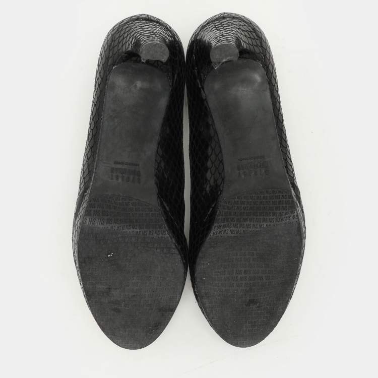 Pre Owned Stuart Weitzman Black Python Embossed Leather Peep Toe Pumps Size 39.5