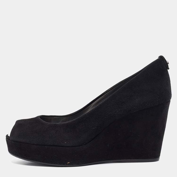 Pre Owned Stuart Weitzman Black Suede Peep Toe Wedge Pumps Size 39