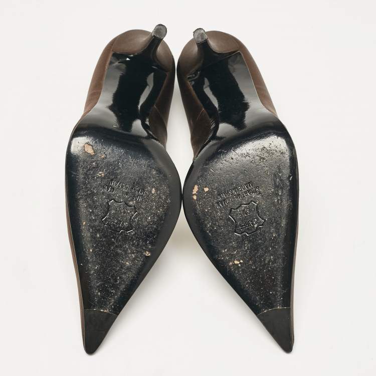 Pre Owned Stuart Weitzman Dark Brown Satin Pointed Toe Pumps Size 38.5