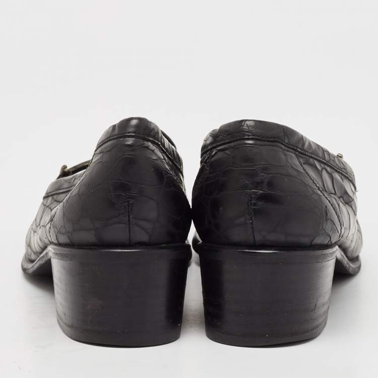 Pre Owned Stuart Weitzman Black Croc Embossed Leather Slip On Loafers Size 37.5