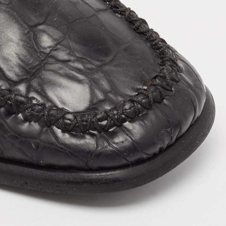 Pre Owned Stuart Weitzman Black Croc Embossed Leather Slip On Loafers Size 37.5